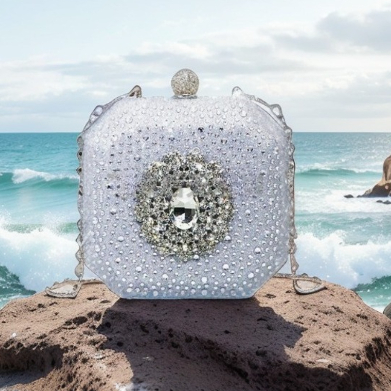 Shiny Rhinestone Diamond Dinner Bag Premium Buckle Women's Fashion Personalized Mini Messenger Box Luxury Bag Borsa Luxury Donna