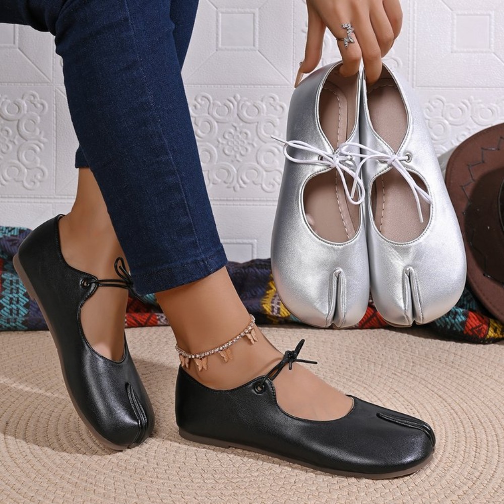 New Women's Bowknot Flat Tabi Summer Ninja Shoes Pig Toe Slippers Lazy Person Horse Hoof Shoes Women Split Toe Mocassine Loafers
