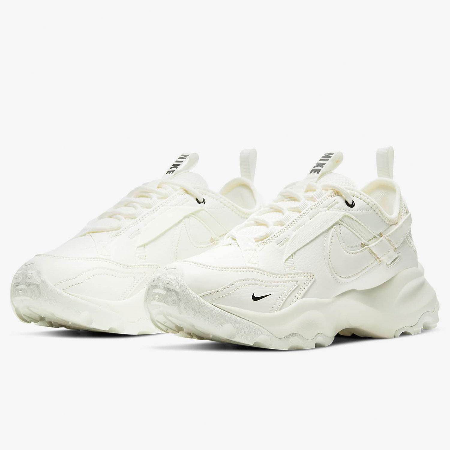 Nike TC נעלי ריצה מעלות גובה לנשים