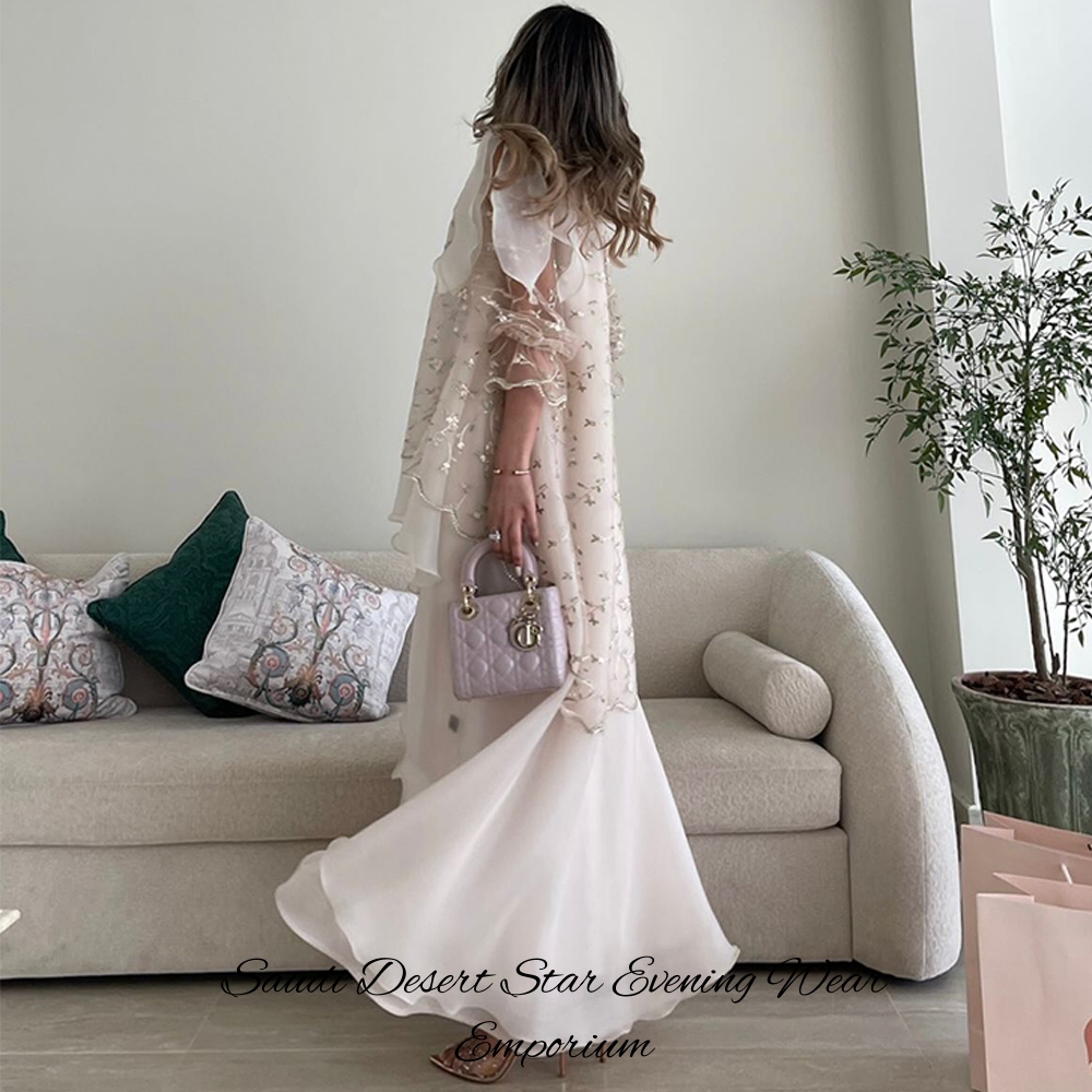Fashion O-Neck Long Sleeves Evening Dress Customized Sparkly Organza Celebrity Gowns Delicate Appliques A-Line Vestido De Festa
