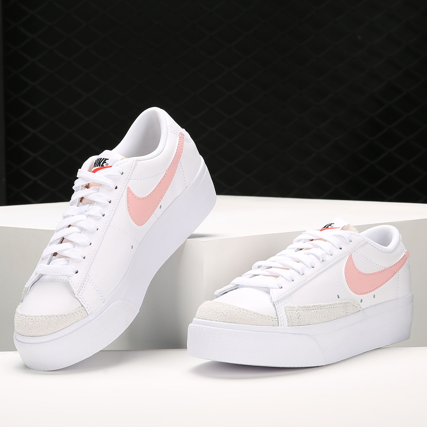 Nike Official Women's Blazer Low-Top Comfortable Casual Sneakers DJ0292-103
