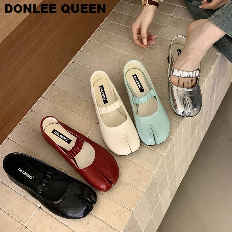 2026 Spring Women Flats Tabi Ninja Shoes Lazy Person Horse Hoof Shoes Fashion Split Toe Mocassines Casual Loafers Soft Mary Jane