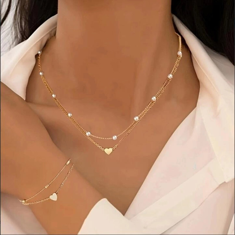 סט תכשיטים לב פנינה חיקוי לנשים - שרשרת וצמיד חרוזים עגולים זהב וכסף